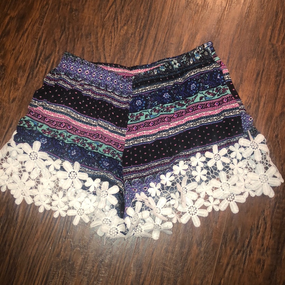 Loose Shorts